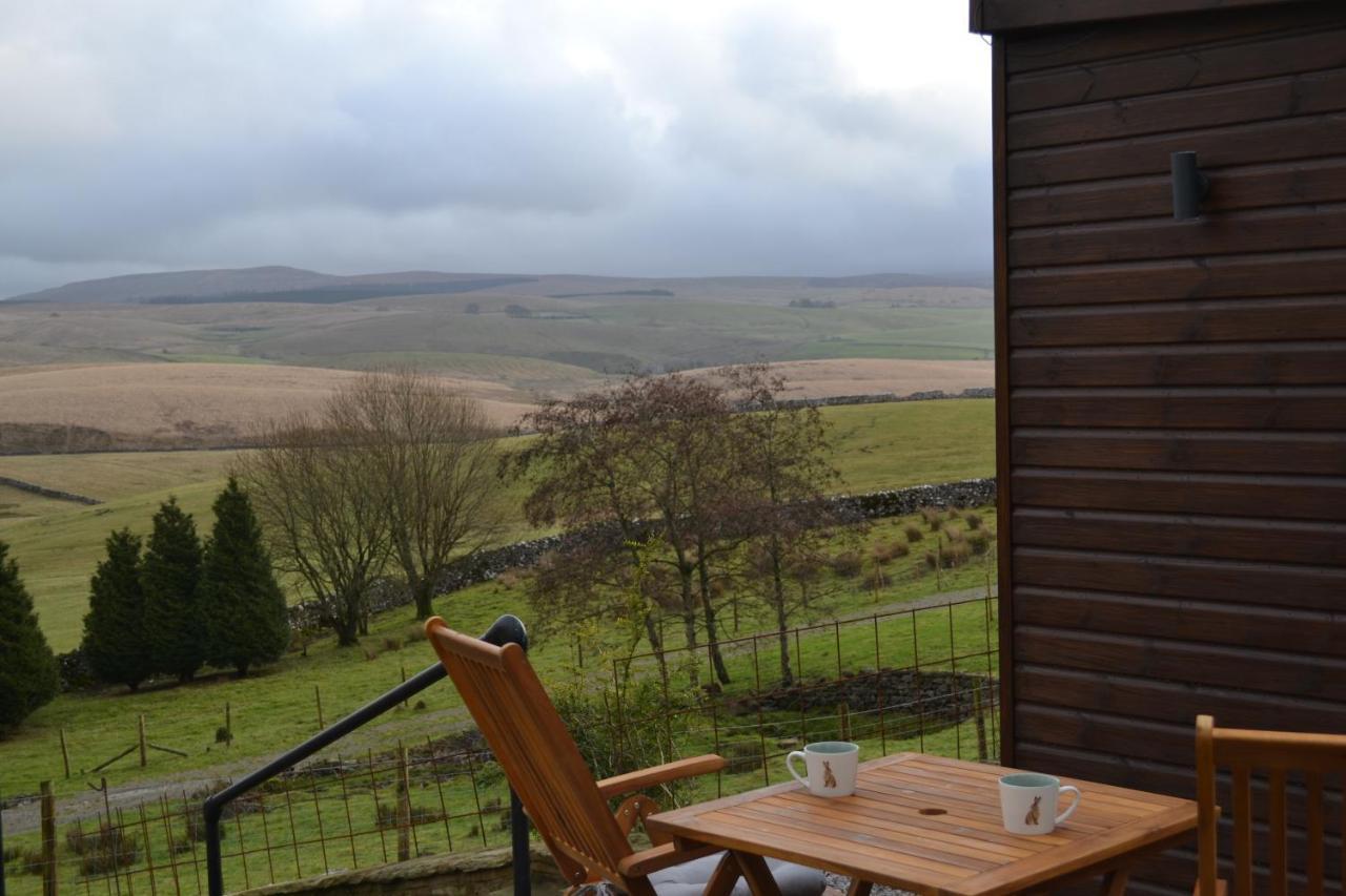 The Warren Lodge Cabin At Ashes Farm, Near Settle Eksteriør billede